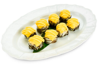 Baked three cheeses — 8 pcs.